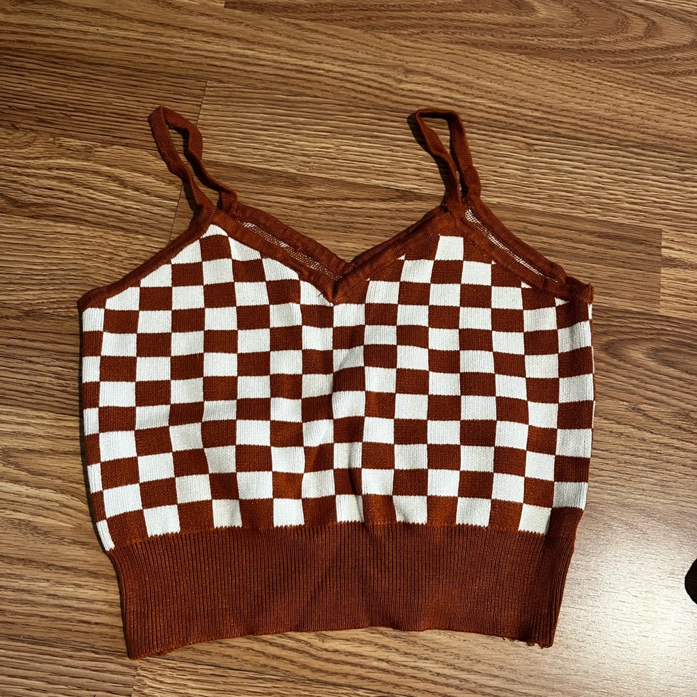 Crop tank